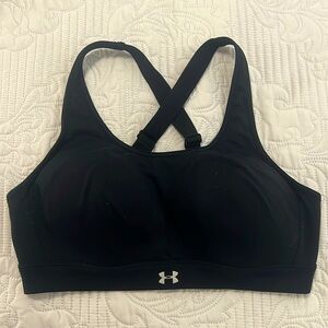 Under Armour Wire-free Sports Bra